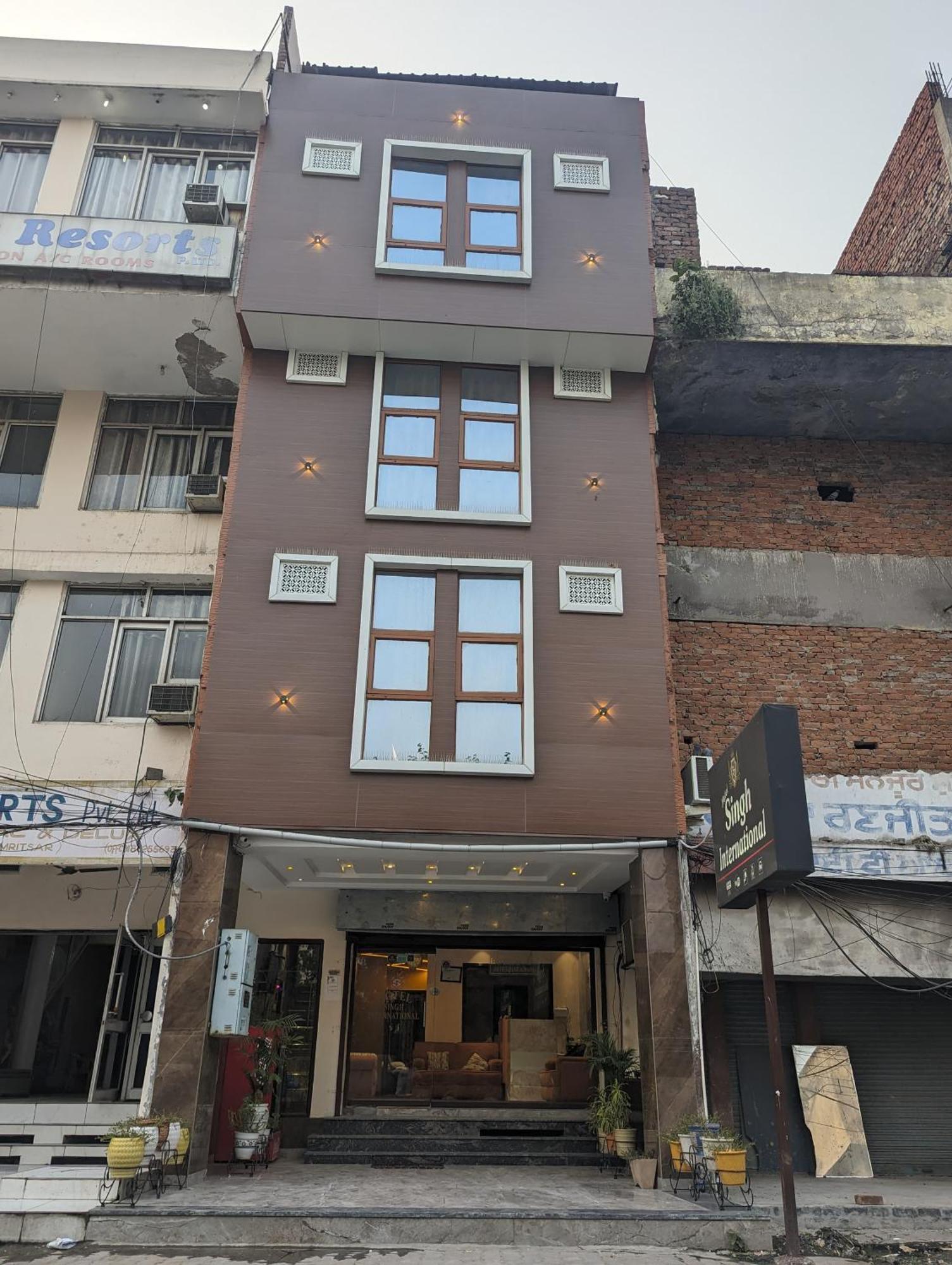 Hotel Singh International, Amritsar Exterior foto