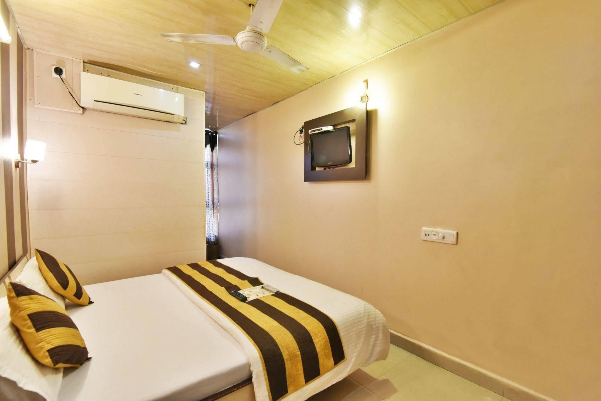 Hotel Singh International, Amritsar Exterior foto